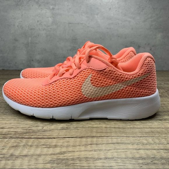 Nike Other - Nike Tanjun~Atomic Pink/Crimson~Girl's Running Shoes-Size 4Y